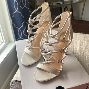 Brand new white heel